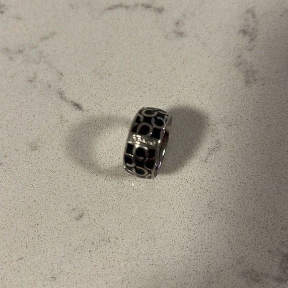 COACH Black and Silver Ring size 7.5 - Picture 4 of 7